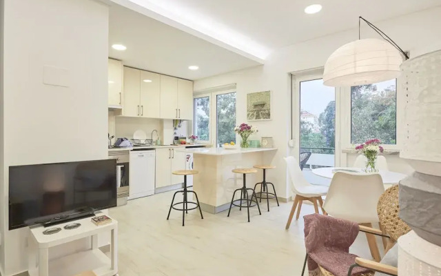 Light Apartment W/ Balcony Apartment by TimeCooler