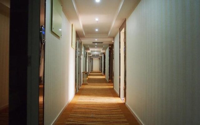 Shiman Art Hotel (Guangzhou Chebei Subway Station)