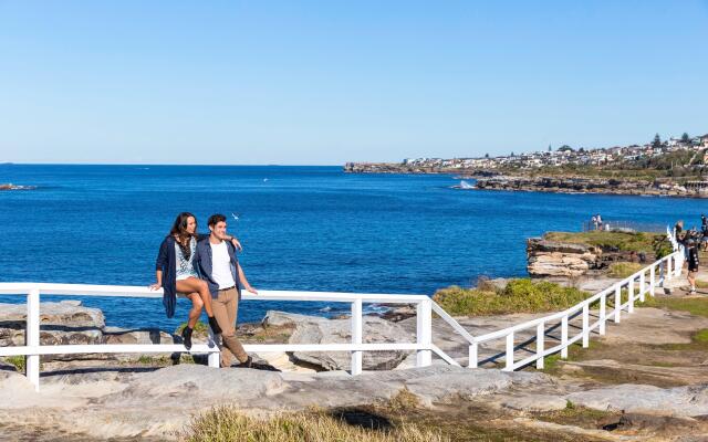 Crowne Plaza Sydney Coogee Beach by IHG