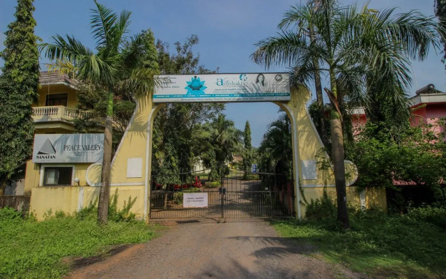 OYO 10162 Home Modern Studio South Goa