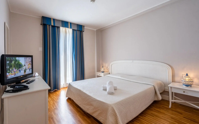 Capo Peloro Resort - Adults Only