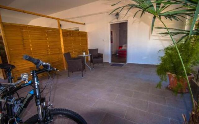 Sara Residence