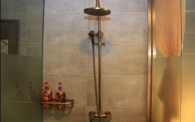SHOWSE Wellness Hotel