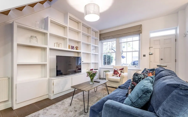 Stanhope Mews Style - 4sms