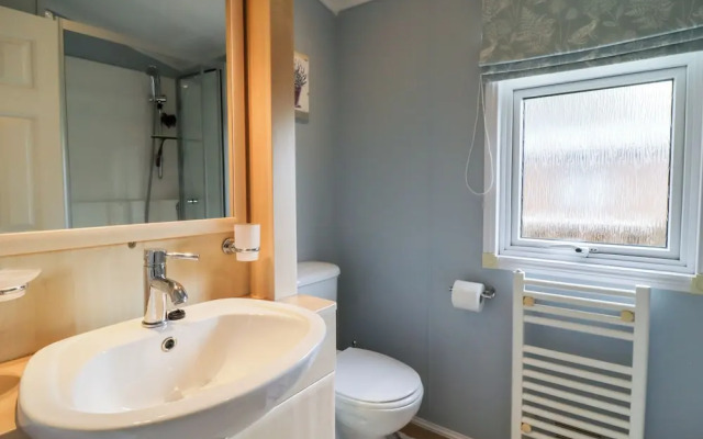 Bowland Lakes Leisure Village Lodge 16