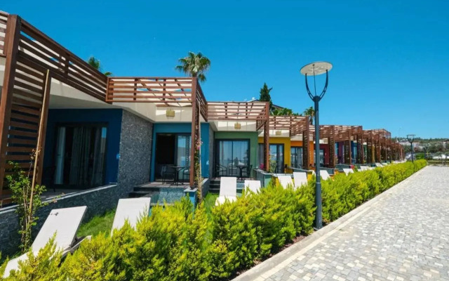 Feniks Hotel