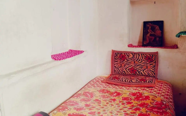 Savitri Palace