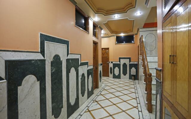 OYO 7135 Hotel Blue Sapphire