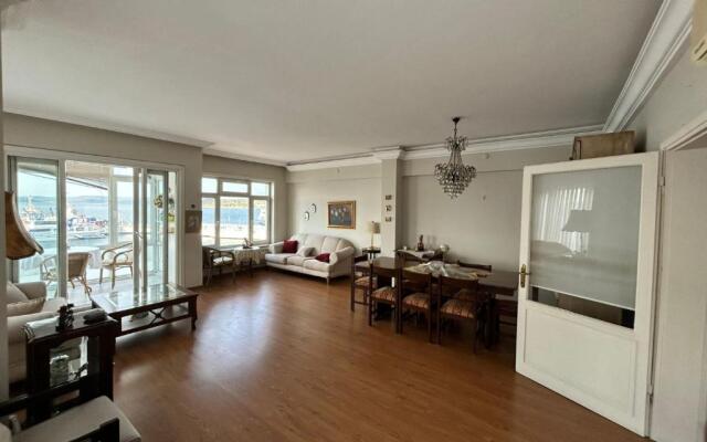 Fully Furnished Flat With Sea View in Canakkale