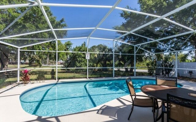 3 Bedroom Disney Vacation Villa by RedAwning