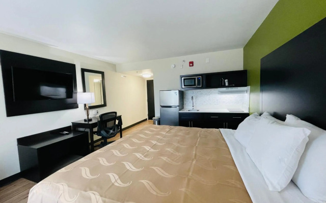 Quality Inn & Suites Lake Charles South