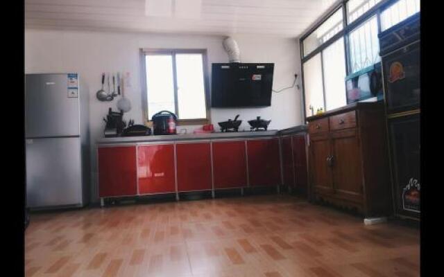 GuBei Watertown Hostel