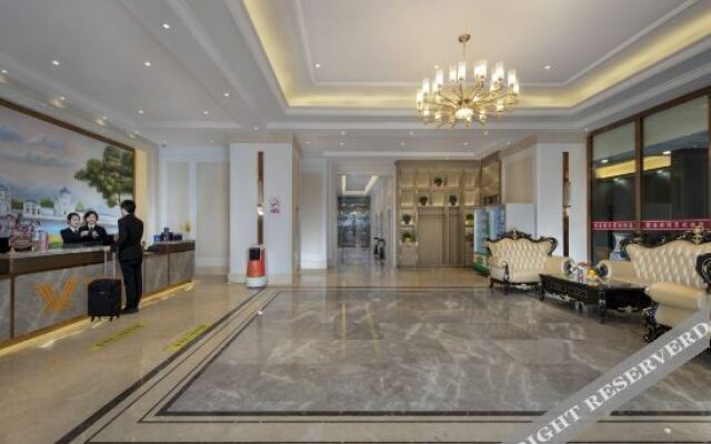 Vienna Hotel (Wuyuan Moore City store)