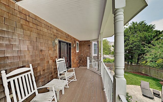 3848cott 6 Bedroom Home