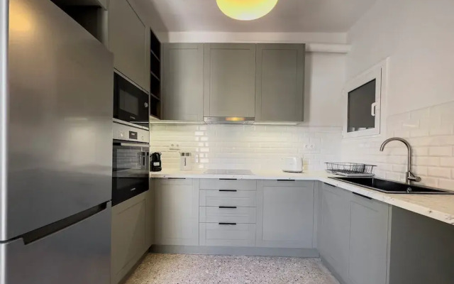 Phaedrus Living Koukaki Verdant Marble