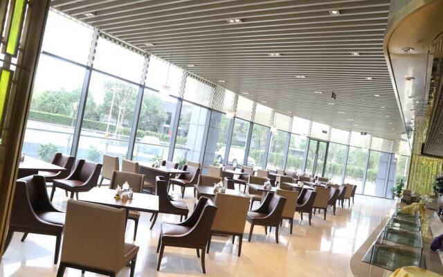 Jingling Shihu Garden Hotel