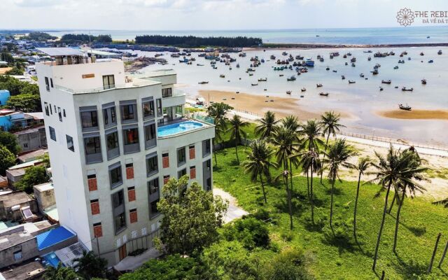 The Rebirth Apartment Binh Chau Ho Tram