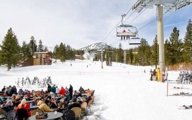 Meadow Ridge Townhomes