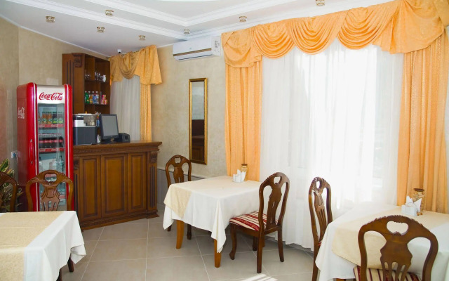 Villa Neapol
