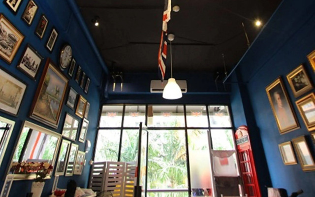 The London Living Apartment at Kebagusan City