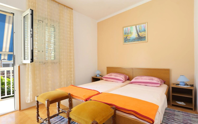 Apartments by the sea Arbanija, Ciovo - 18797