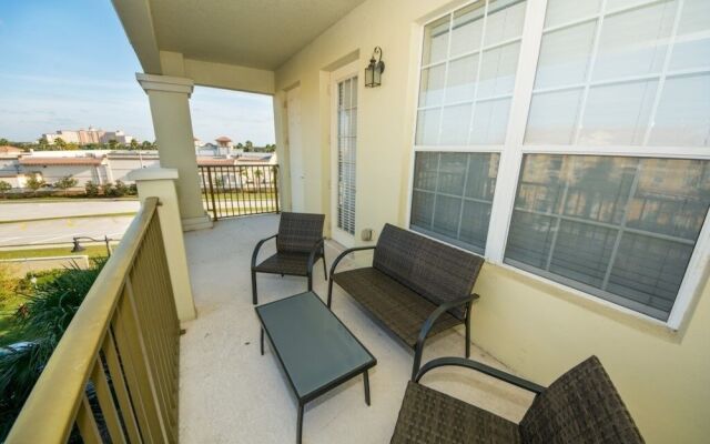 Vista Cay Next To Orange County Convention Center! 4 Bedroom Apts by Redawning