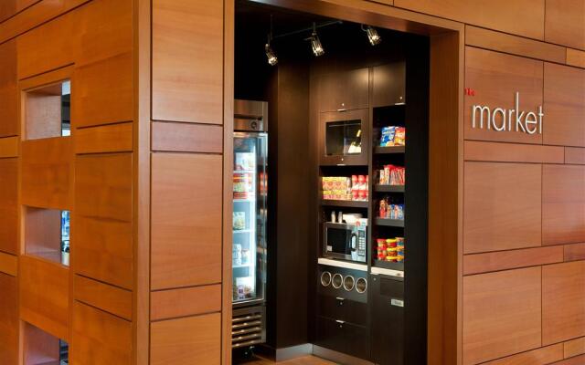 Sonesta Emeryville - San Francisco Bay Bridge