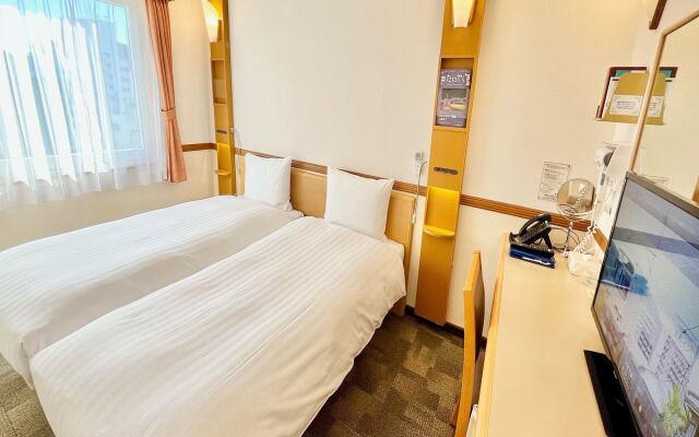 Toyoko Inn Tokyo-eki Shin-ohashi Mae