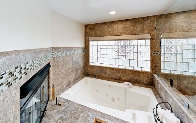 Designer - 3 Br Home
