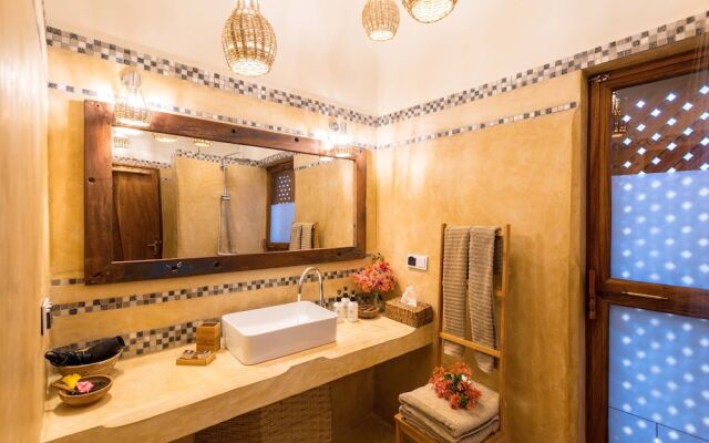 Zanzibar Clove Island Villas & Apartments