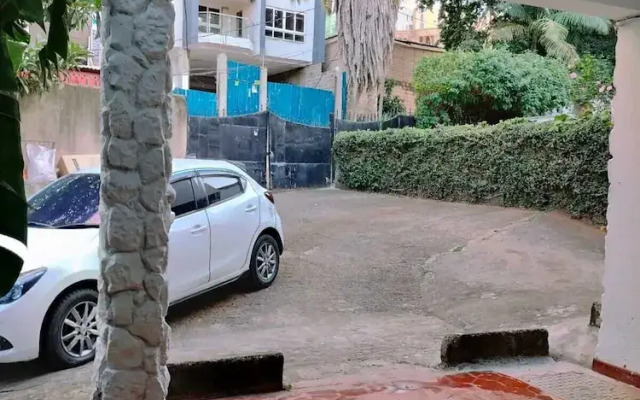 Lux Suites Anahita Apartments Parklands