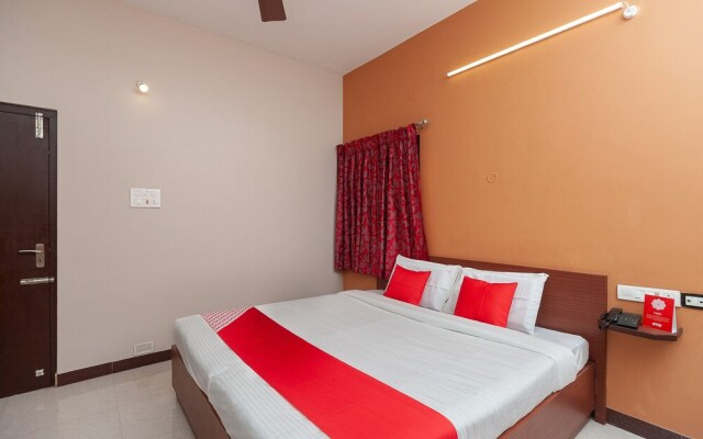 Sri Laya Guest House by OYO Rooms