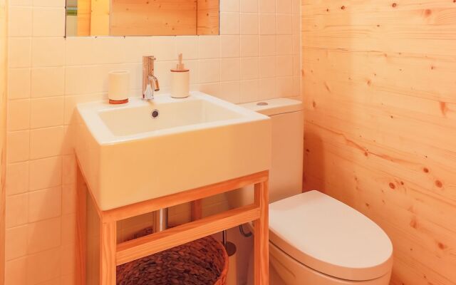 Mac003 · Macario Wood Apartment // Netflix