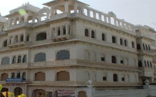 The Moti Mahal Hotel