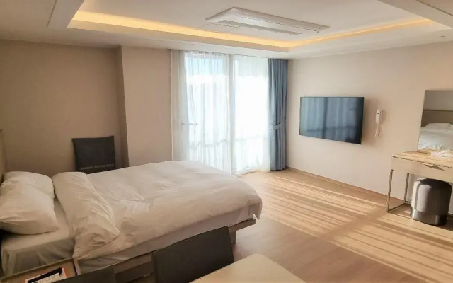 Chungmu Kumho Resort