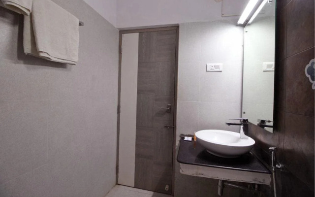 Cloud 9 Resort, Yealgiri