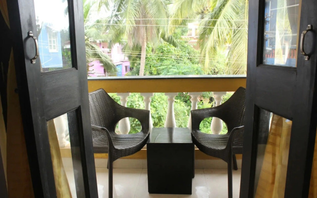 OYO 10403 Home Modern Studios Candolim
