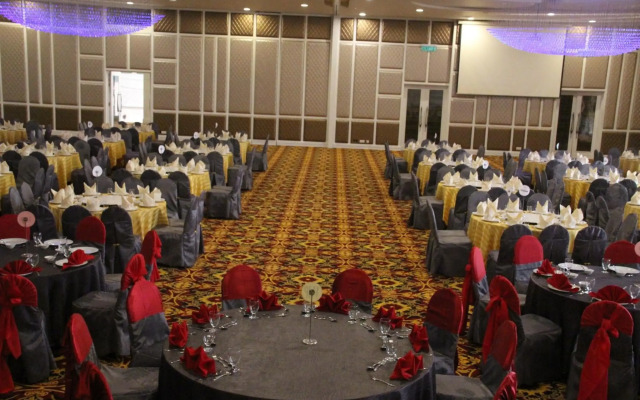 Grand Riverview Hotel