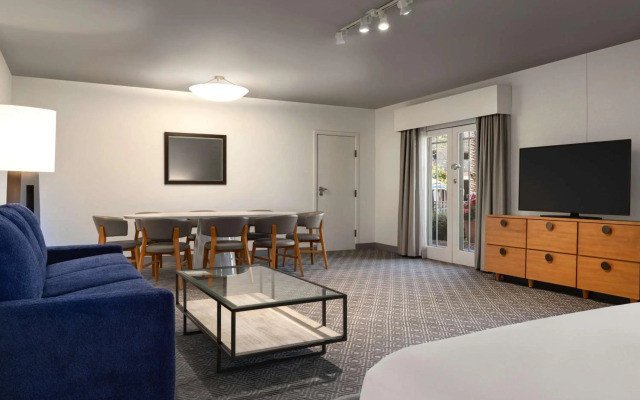 Hilton Scottsdale Resort & Villas