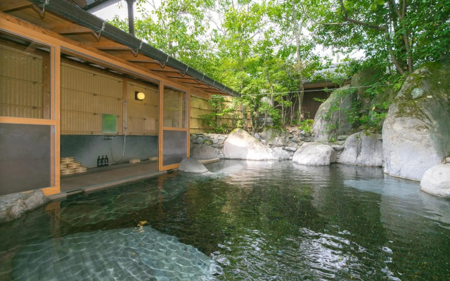 Yufuin Ryokan Nogiku