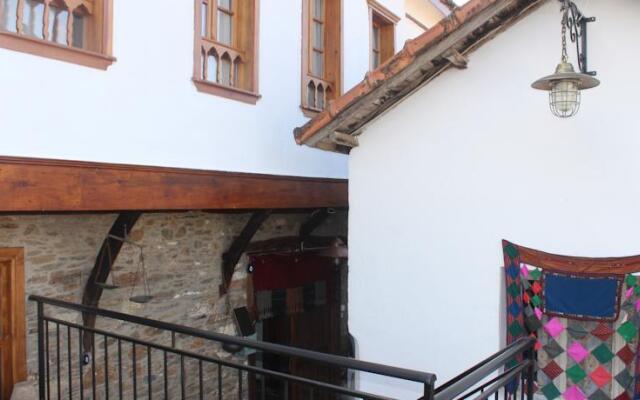 Thera House