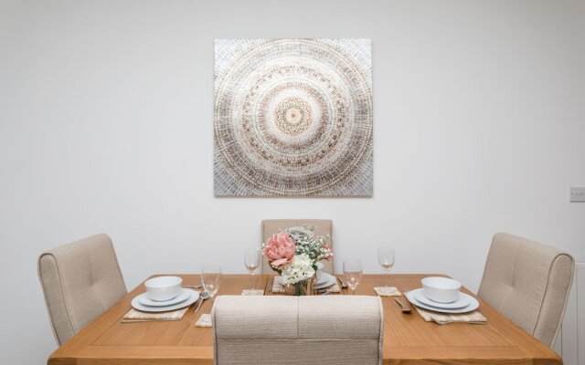 Broadwalk Apartment