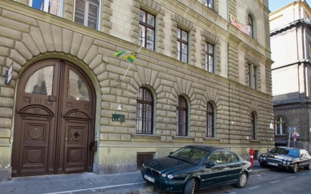 St. King by Hi5 Apartments