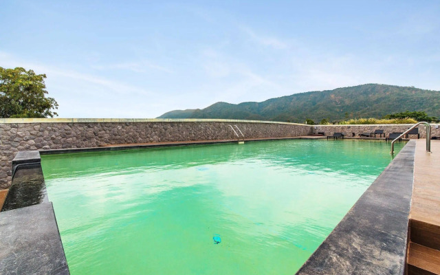 Phuphatara By Favstay