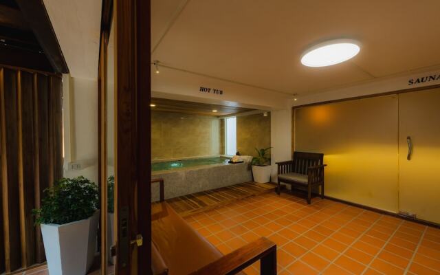 Mybanlao Hotel