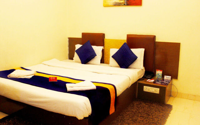 OYO 528 Hotel Neptune Residency