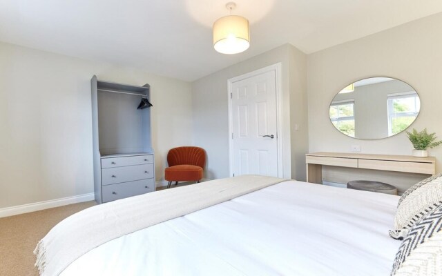 Host Stay Nightingale House