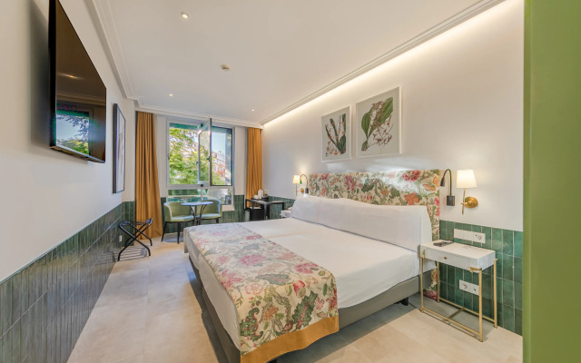 Hotel Ribera de Triana - REOPENING!