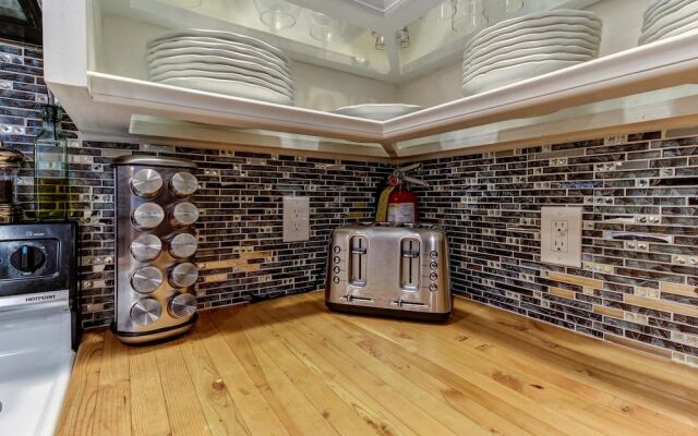 Brianwood Condos