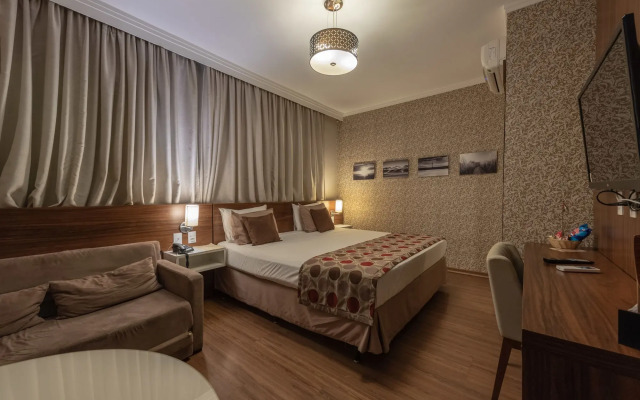 Class Hotel Pouso Alegre